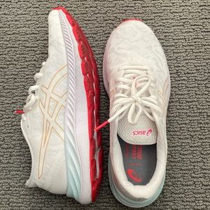Women’s Asics Sneakers